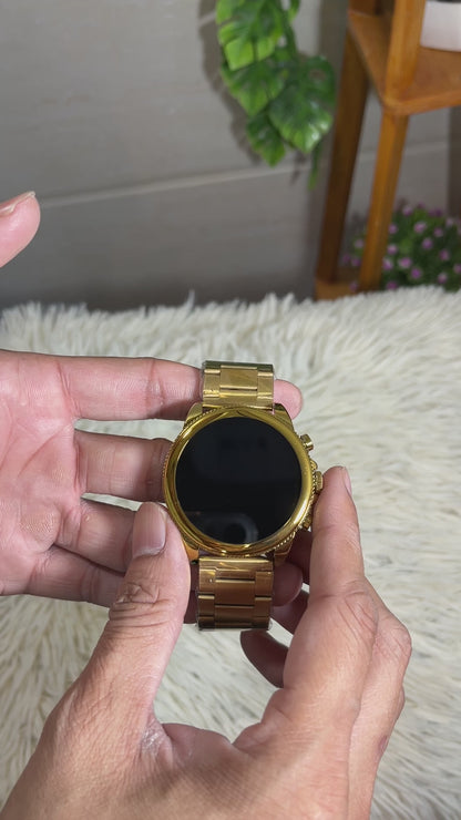 Round dial Gold smart watch video